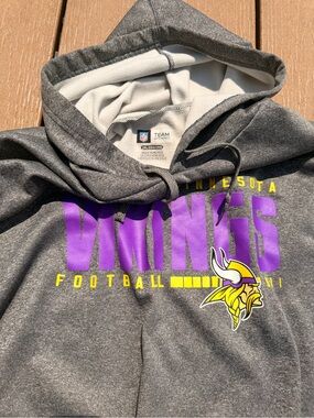 Team Apparel Minnesota Vikings Gray Hoodie with Purple and Yellow Logo